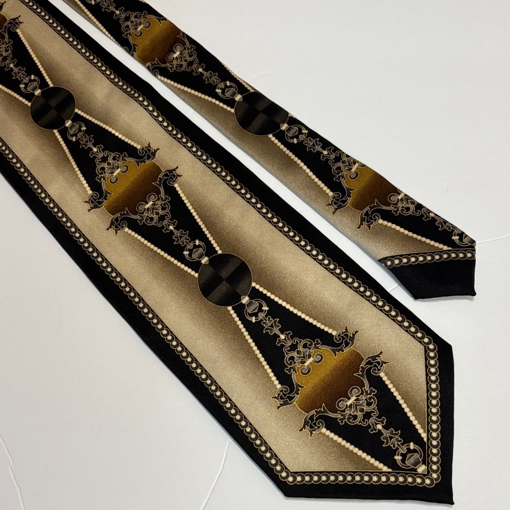 Forte Black and Gold Patterned Silk Handmade Tie 62” x 4” Tall